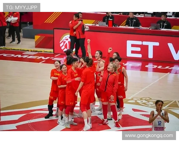 体育精神与竞技实力的完美结合：探索新时代体育发展的新机遇与挑战